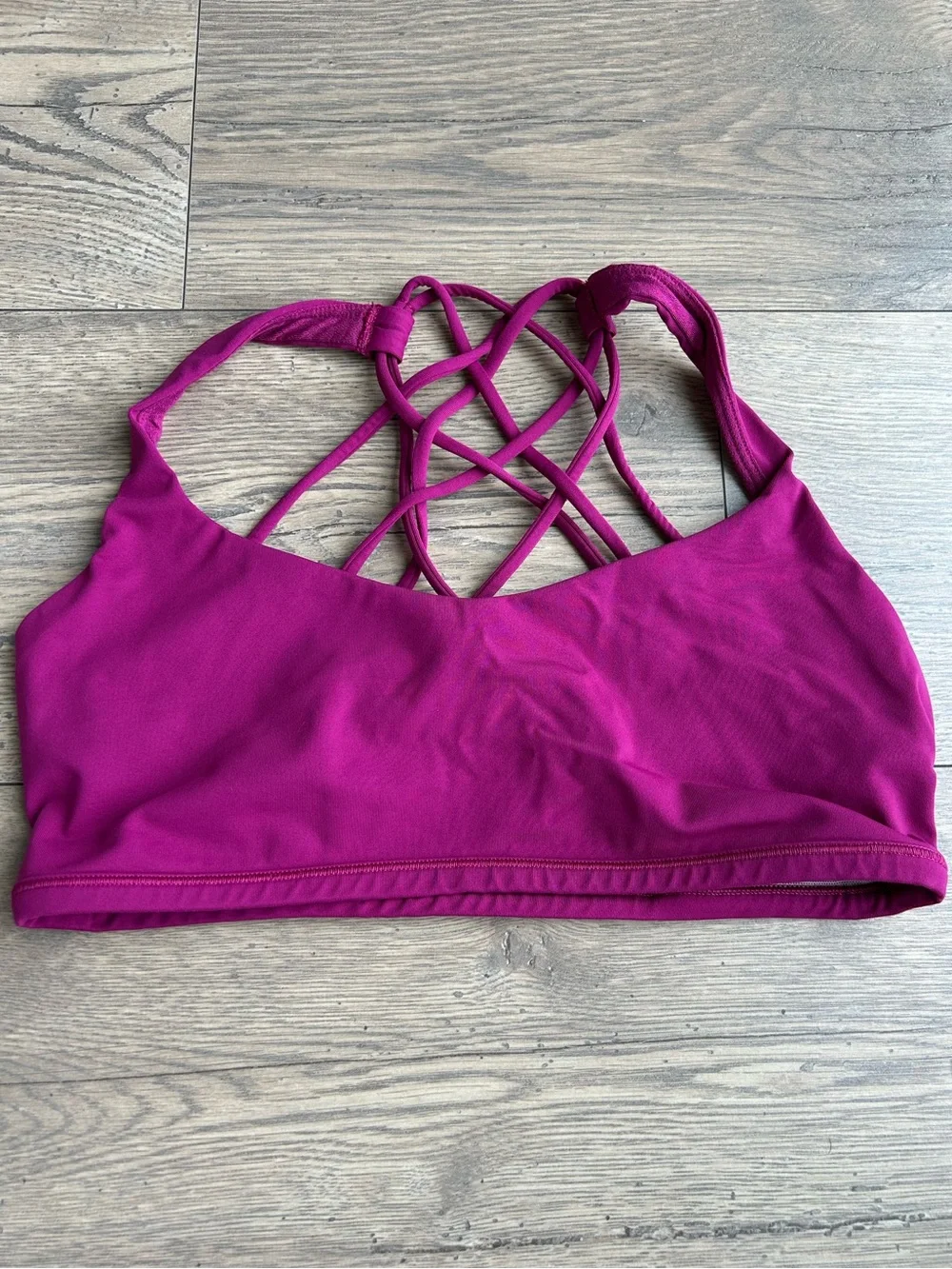 Lululemon Strappy Sports Bra - Fuchsia